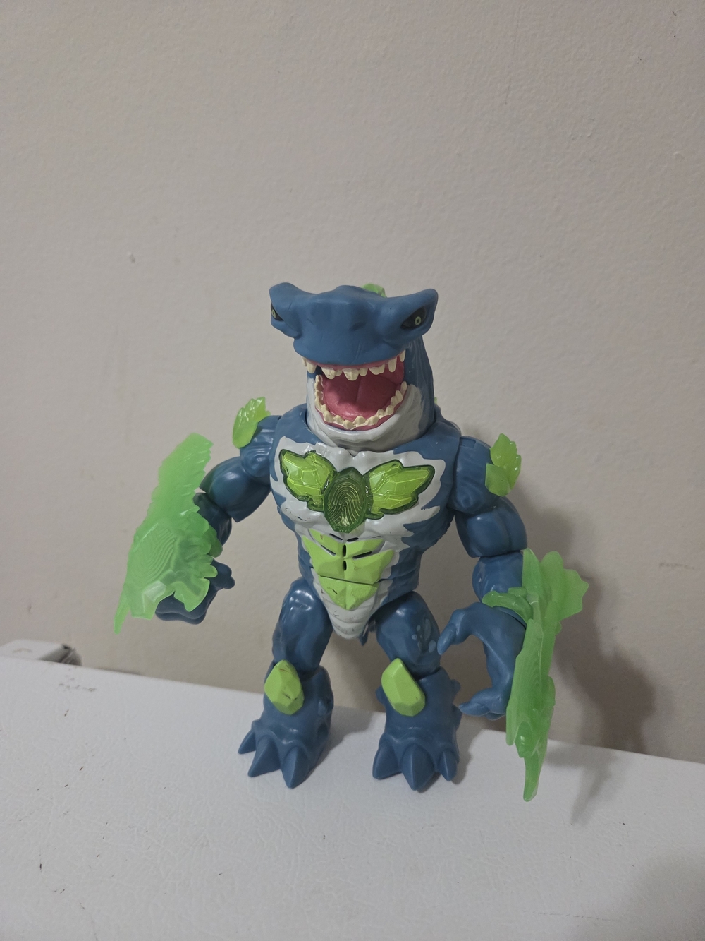 Beast Lab Shark action figure from the Shark Beast Creator